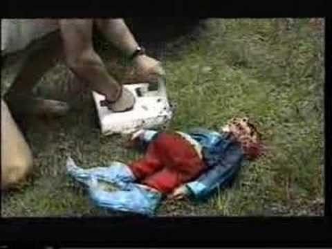 LA NUIT DE L'INVASION DES NAINS VENUS DE L'ESPACE ...